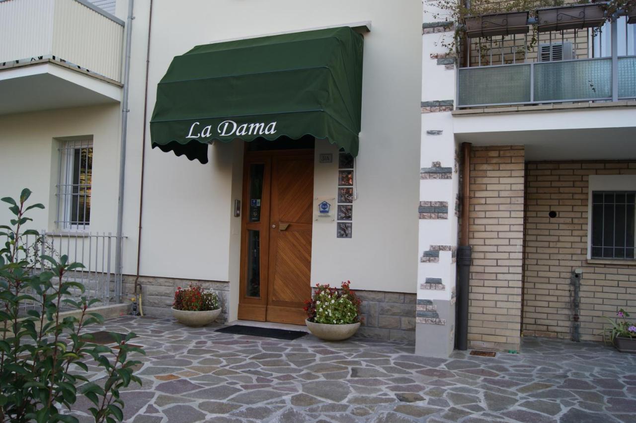 La Dama Room&Breakfast Russi Bagian luar foto
