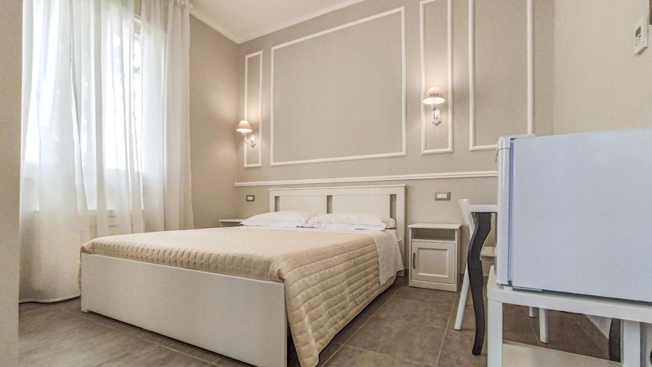 La Dama Room&Breakfast Russi Bagian luar foto